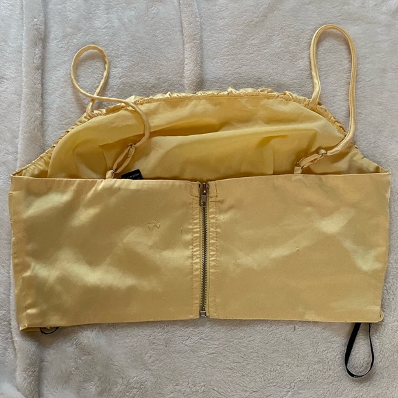 Yellow satin like crop top - Picture 2 of 4